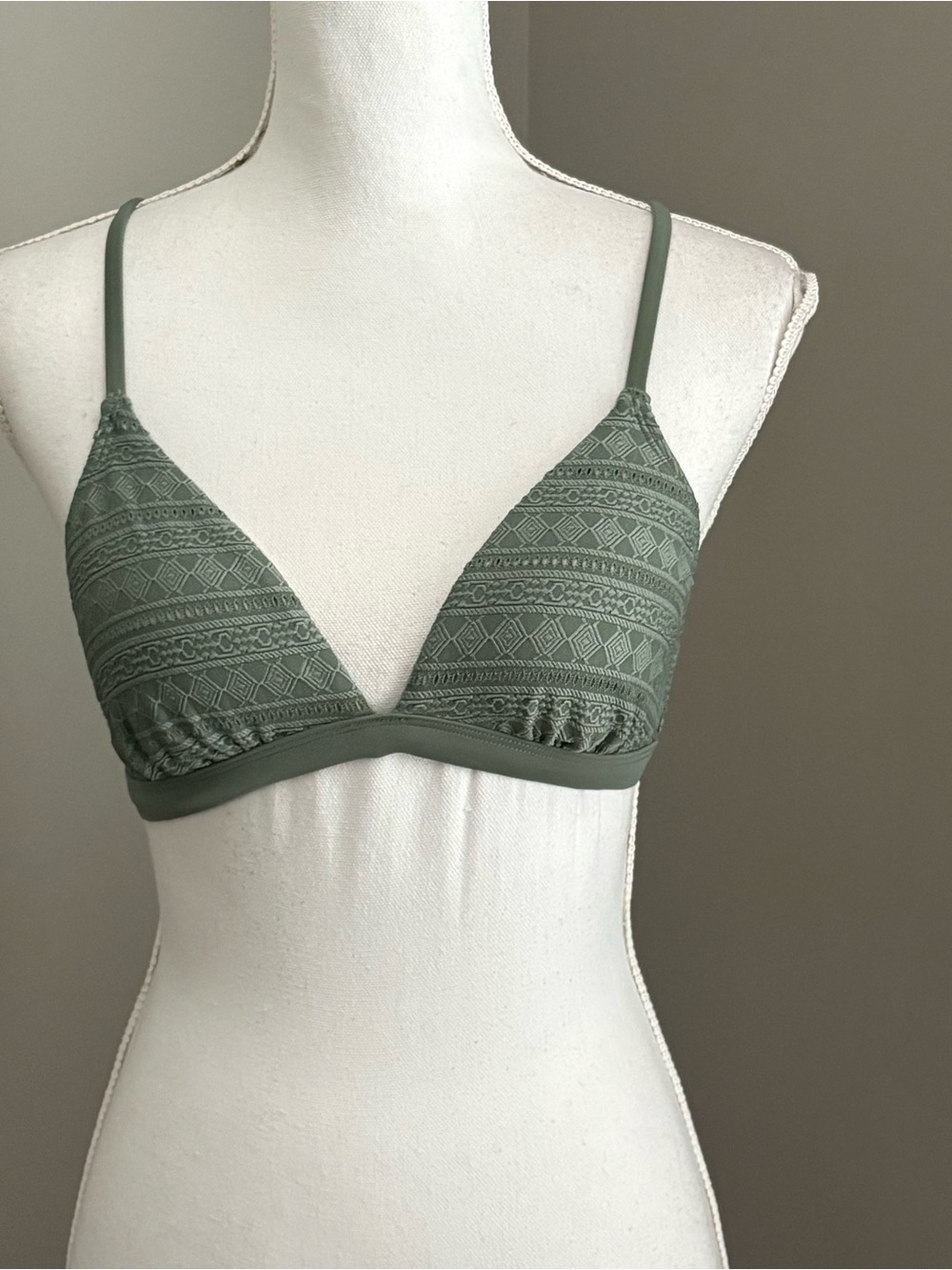 Cupshe Bikini Triangle Top Size Small Textured Green